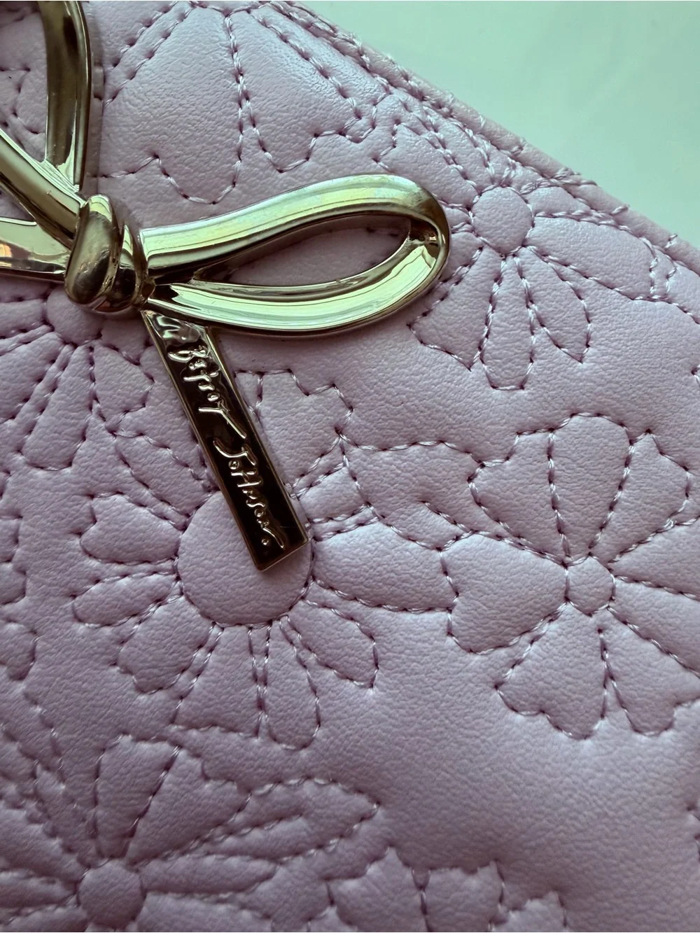 Betsey Johnson Quilted Flower Lilac Purple Zip Around Wallet Wristlet